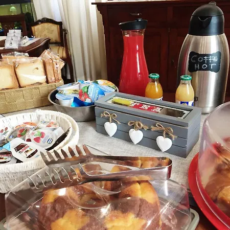 L'angelo Di Borgo Oda ve Kahvaltı 3*