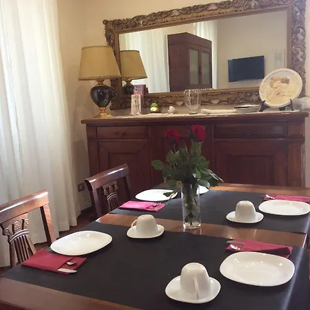 Bed & Breakfast L'angelo Di Borgo 3*